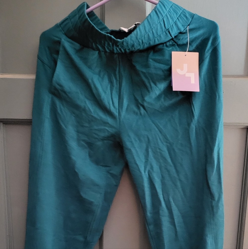 JoyLab Women's Spruce Mid-Rise Cozy Spacedye Jogger Pant. 7/8-Legnth. Size XS.